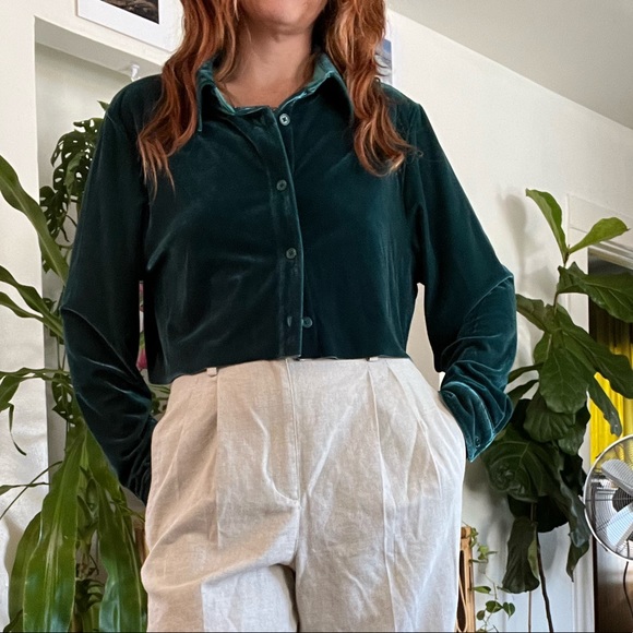 Velvet long sleeve crop top by soft surrounding - Picture 5 of 6